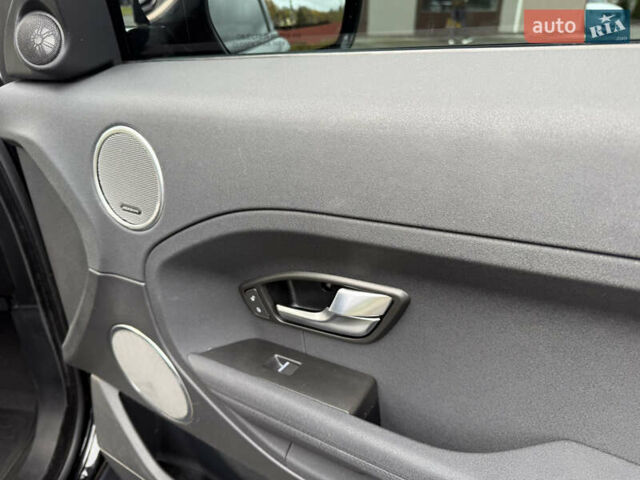 Черный Ленд Ровер Рендж Ровер Эвок, объемом двигателя 2 л и пробегом 160 тыс. км за 16000 $, фото 7 на Automoto.ua