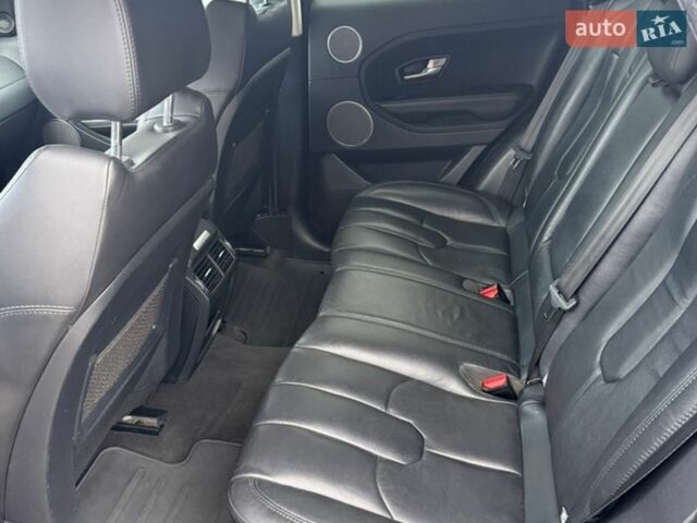 Чорний Ленд Ровер Рендж Ровер Евок, об'ємом двигуна 2 л та пробігом 140 тис. км за 16000 $, фото 10 на Automoto.ua