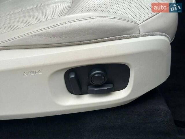 Черный Ленд Ровер Рендж Ровер Эвок, объемом двигателя 2 л и пробегом 169 тыс. км за 13900 $, фото 11 на Automoto.ua