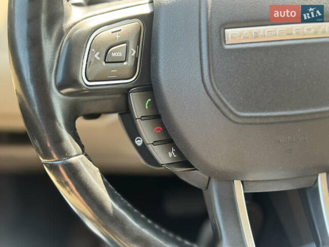Ленд Ровер Рендж Ровер Эвок 2015 в Киеве на Automoto.ua Черный Ленд Ровер Рендж Ровер Эвок, объемом двигателя 2 л и пробегом 155 тыс. км за 19000 $, фото 20 на Automoto.ua