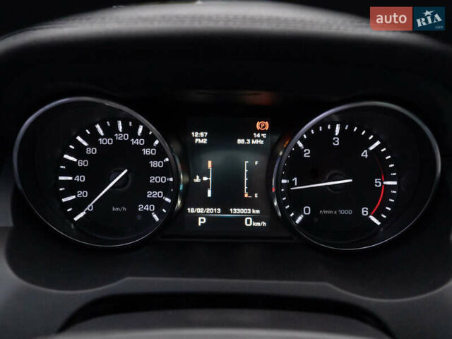 Черный Ленд Ровер Рендж Ровер Эвок, объемом двигателя 2.2 л и пробегом 133 тыс. км за 17900 $, фото 13 на Automoto.ua