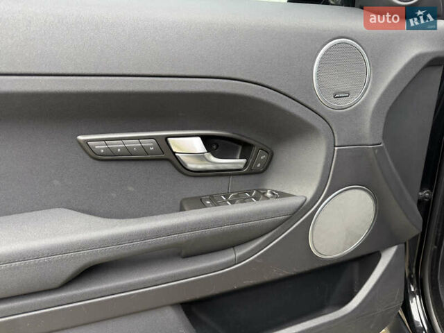 Черный Ленд Ровер Рендж Ровер Эвок, объемом двигателя 2 л и пробегом 160 тыс. км за 16000 $, фото 3 на Automoto.ua