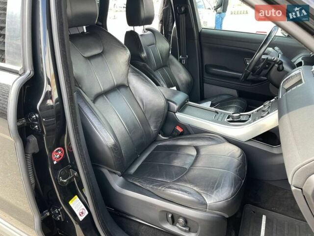 Чорний Ленд Ровер Рендж Ровер Евок, об'ємом двигуна 2 л та пробігом 153 тис. км за 19990 $, фото 12 на Automoto.ua