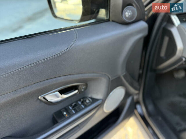 Чорний Ленд Ровер Рендж Ровер Евок, об'ємом двигуна 2 л та пробігом 169 тис. км за 22000 $, фото 20 на Automoto.ua