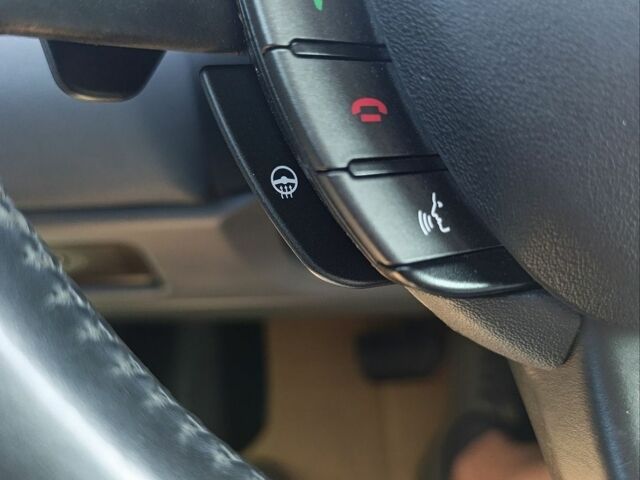 Чорний Ленд Ровер Рендж Ровер Евок, об'ємом двигуна 2 л та пробігом 146 тис. км за 13300 $, фото 19 на Automoto.ua
