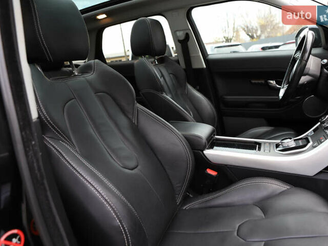 Черный Ленд Ровер Рендж Ровер Эвок, объемом двигателя 2 л и пробегом 66 тыс. км за 16899 $, фото 87 на Automoto.ua