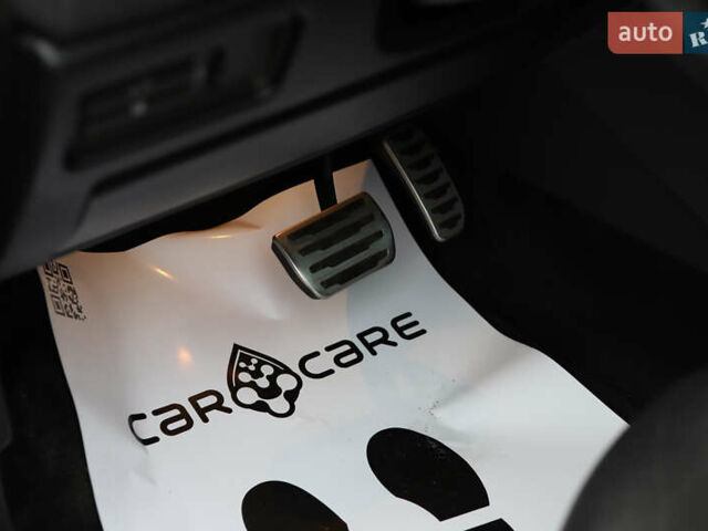 Черный Ленд Ровер Рендж Ровер Эвок, объемом двигателя 2 л и пробегом 66 тыс. км за 16899 $, фото 99 на Automoto.ua