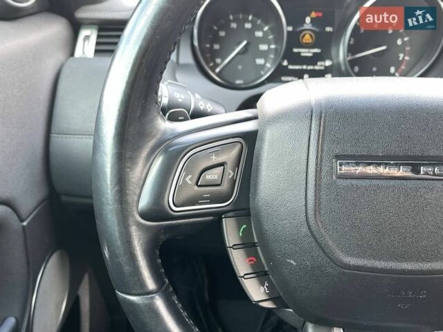 Чорний Ленд Ровер Рендж Ровер Евок, об'ємом двигуна 2 л та пробігом 153 тис. км за 19990 $, фото 20 на Automoto.ua