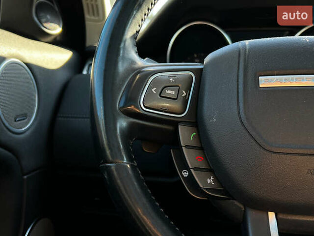 Черный Ленд Ровер Рендж Ровер Эвок, объемом двигателя 2 л и пробегом 111 тыс. км за 23999 $, фото 11 на Automoto.ua