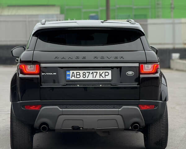 Чорний Ленд Ровер Рендж Ровер Евок, об'ємом двигуна 2 л та пробігом 122 тис. км за 21900 $, фото 4 на Automoto.ua