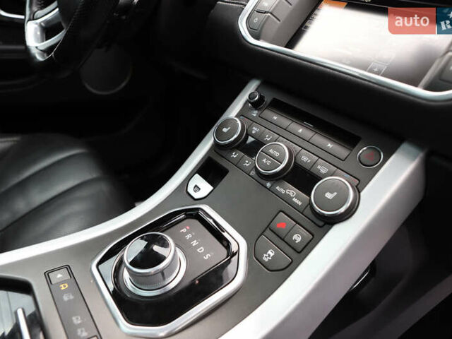 Черный Ленд Ровер Рендж Ровер Эвок, объемом двигателя 2 л и пробегом 66 тыс. км за 16899 $, фото 88 на Automoto.ua