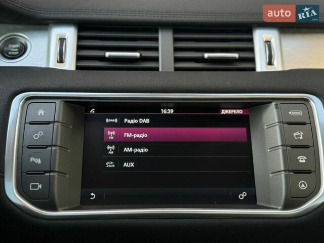 Черный Ленд Ровер Рендж Ровер Эвок, объемом двигателя 2 л и пробегом 136 тыс. км за 19499 $, фото 41 на Automoto.ua