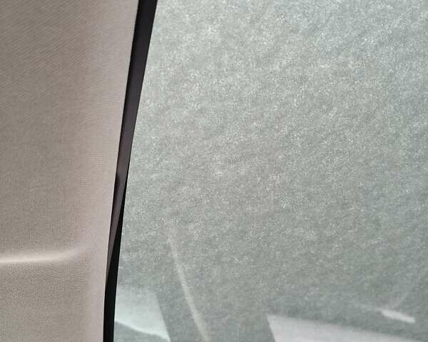 Чорний Ленд Ровер Рендж Ровер Евок, об'ємом двигуна 2 л та пробігом 80 тис. км за 18500 $, фото 6 на Automoto.ua