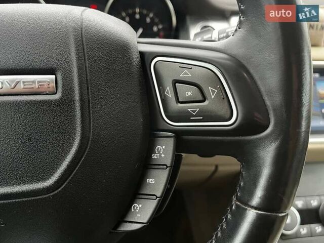 Чорний Ленд Ровер Рендж Ровер Евок, об'ємом двигуна 2 л та пробігом 127 тис. км за 18300 $, фото 24 на Automoto.ua