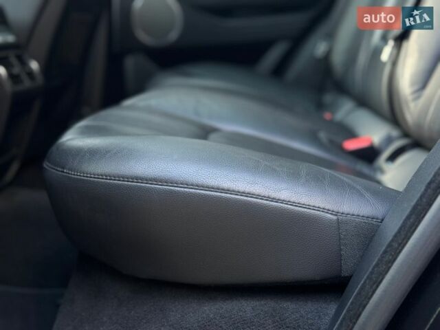 Черный Ленд Ровер Рендж Ровер Эвок, объемом двигателя 2 л и пробегом 136 тыс. км за 19499 $, фото 14 на Automoto.ua