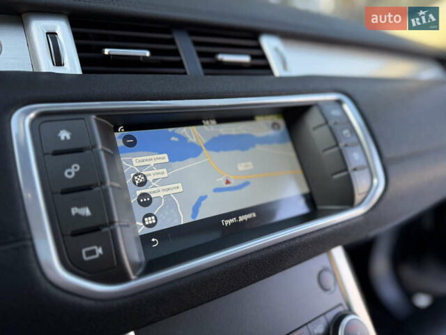 Черный Ленд Ровер Рендж Ровер Эвок, объемом двигателя 2 л и пробегом 169 тыс. км за 21400 $, фото 28 на Automoto.ua