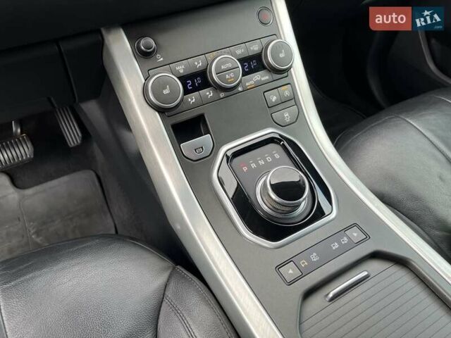 Ленд Ровер Рендж Ровер Эвок 2016 в Львове на Automoto.ua Черный Ленд Ровер Рендж Ровер Эвок, объемом двигателя 2 л и пробегом 67 тыс. км за 19900 $, фото 21 на Automoto.ua