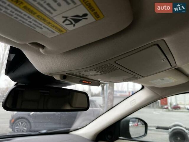 Чорний Ленд Ровер Рендж Ровер Евок, об'ємом двигуна 2 л та пробігом 127 тис. км за 18300 $, фото 30 на Automoto.ua