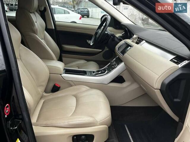 Чорний Ленд Ровер Рендж Ровер Евок, об'ємом двигуна 2 л та пробігом 127 тис. км за 18300 $, фото 19 на Automoto.ua