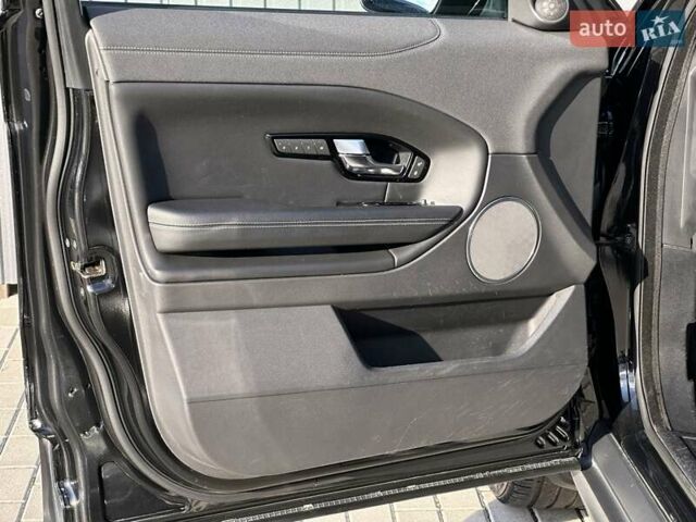 Чорний Ленд Ровер Рендж Ровер Евок, об'ємом двигуна 2 л та пробігом 125 тис. км за 21500 $, фото 25 на Automoto.ua