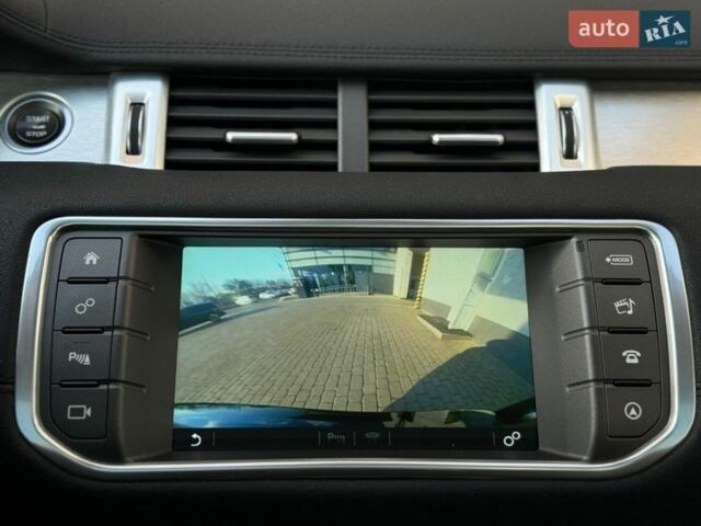 Черный Ленд Ровер Рендж Ровер Эвок, объемом двигателя 2 л и пробегом 136 тыс. км за 19499 $, фото 40 на Automoto.ua