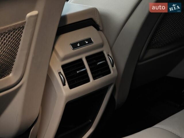 Чорний Ленд Ровер Рендж Ровер Евок, об'ємом двигуна 0 л та пробігом 257 тис. км за 15900 $, фото 27 на Automoto.ua