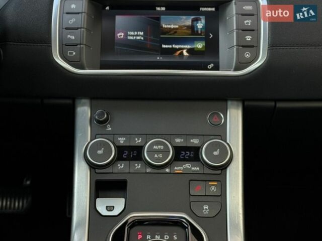 Черный Ленд Ровер Рендж Ровер Эвок, объемом двигателя 2 л и пробегом 136 тыс. км за 19499 $, фото 30 на Automoto.ua