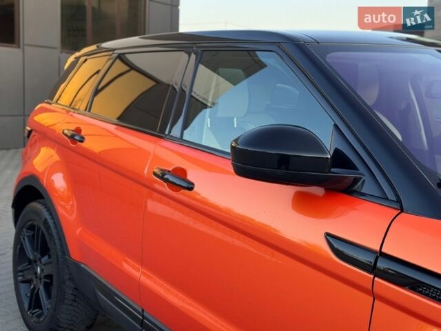 Чорний Ленд Ровер Рендж Ровер Евок, об'ємом двигуна 2 л та пробігом 130 тис. км за 14300 $, фото 10 на Automoto.ua