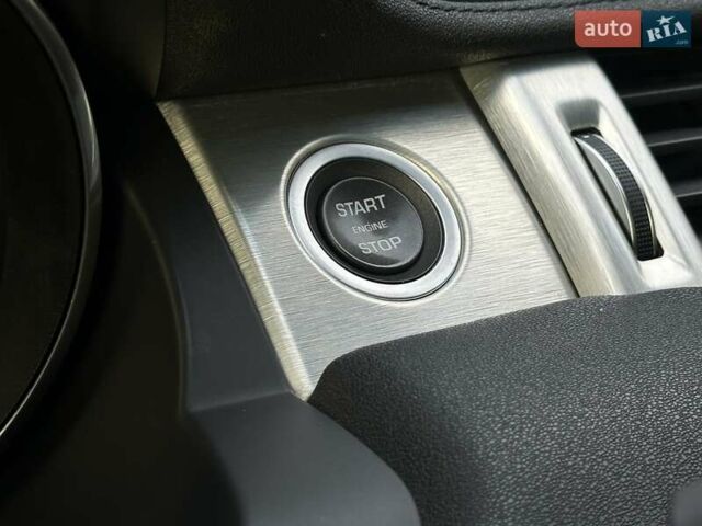 Чорний Ленд Ровер Рендж Ровер Евок, об'ємом двигуна 2 л та пробігом 125 тис. км за 21500 $, фото 50 на Automoto.ua