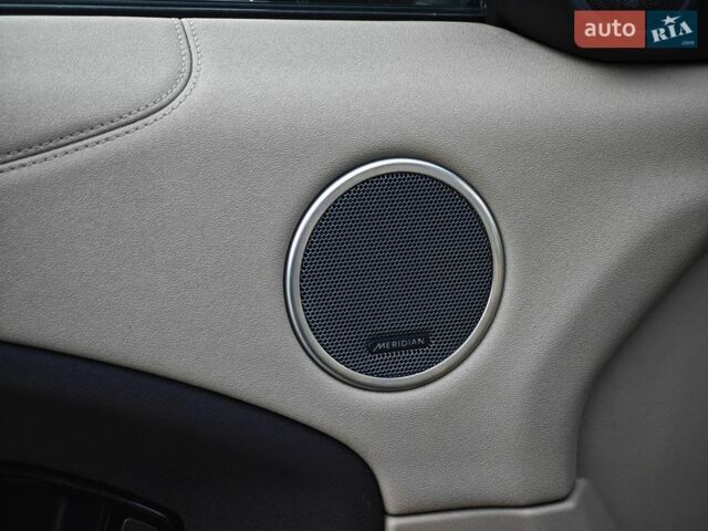 Чорний Ленд Ровер Рендж Ровер Евок, об'ємом двигуна 0 л та пробігом 257 тис. км за 15900 $, фото 20 на Automoto.ua