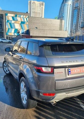 Чорний Ленд Ровер Рендж Ровер Евок, об'ємом двигуна 0 л та пробігом 116 тис. км за 17200 $, фото 7 на Automoto.ua