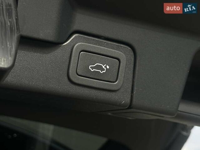 Чорний Ленд Ровер Рендж Ровер Евок, об'ємом двигуна 2 л та пробігом 125 тис. км за 21500 $, фото 16 на Automoto.ua