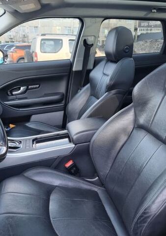 Чорний Ленд Ровер Рендж Ровер Евок, об'ємом двигуна 0 л та пробігом 116 тис. км за 17200 $, фото 32 на Automoto.ua