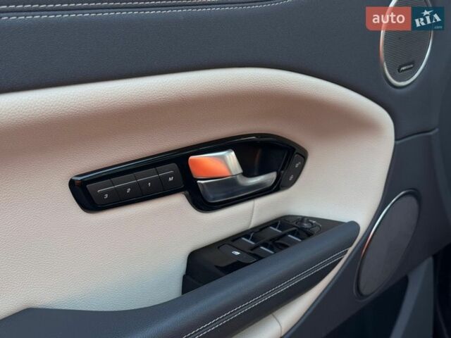 Чорний Ленд Ровер Рендж Ровер Евок, об'ємом двигуна 2 л та пробігом 130 тис. км за 14300 $, фото 23 на Automoto.ua