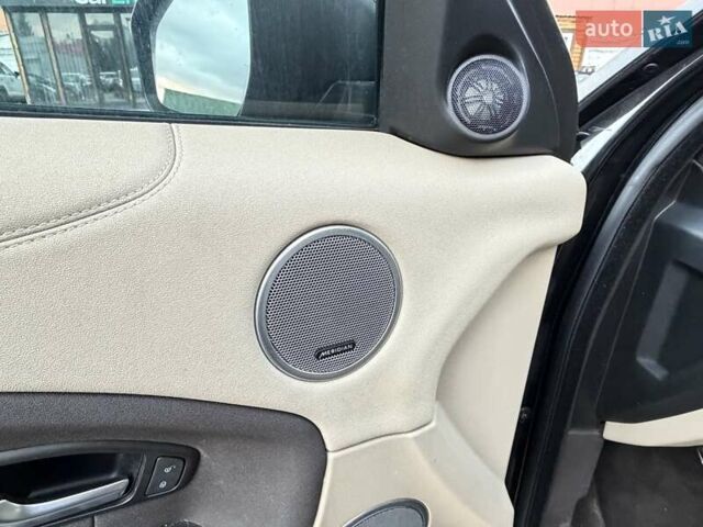 Чорний Ленд Ровер Рендж Ровер Евок, об'ємом двигуна 2 л та пробігом 120 тис. км за 12500 $, фото 9 на Automoto.ua