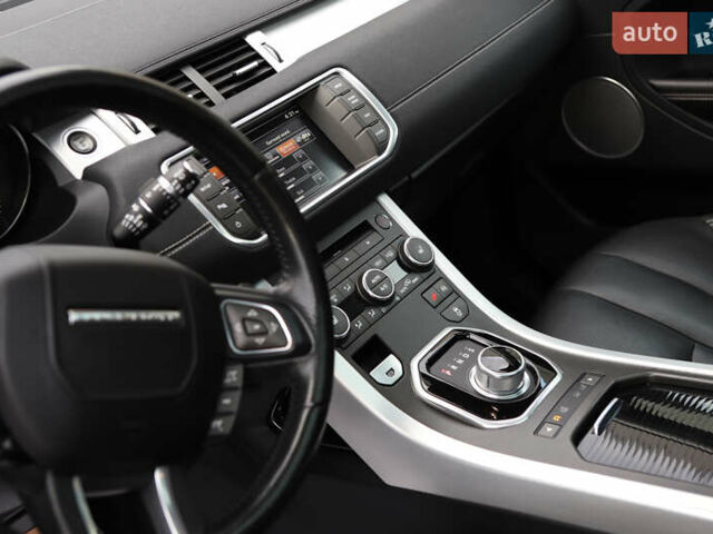 Черный Ленд Ровер Рендж Ровер Эвок, объемом двигателя 2 л и пробегом 66 тыс. км за 16899 $, фото 100 на Automoto.ua