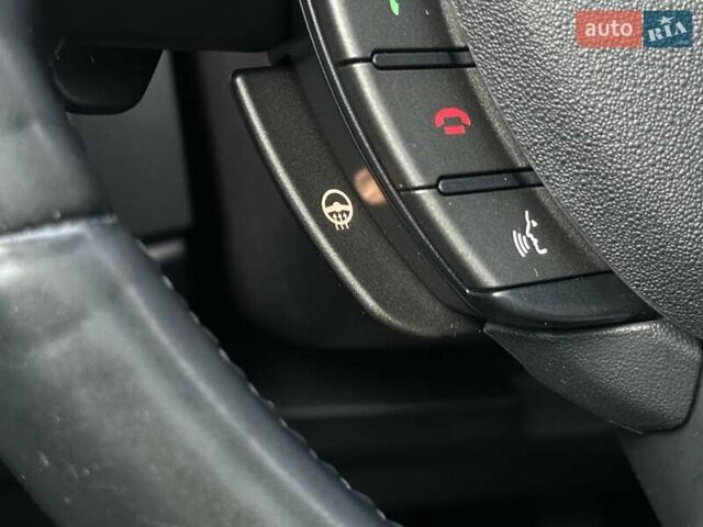 Чорний Ленд Ровер Рендж Ровер Евок, об'ємом двигуна 2 л та пробігом 125 тис. км за 21500 $, фото 37 на Automoto.ua