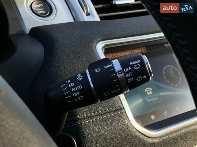 Черный Ленд Ровер Рендж Ровер Эвок, объемом двигателя 2 л и пробегом 111 тыс. км за 21900 $, фото 11 на Automoto.ua