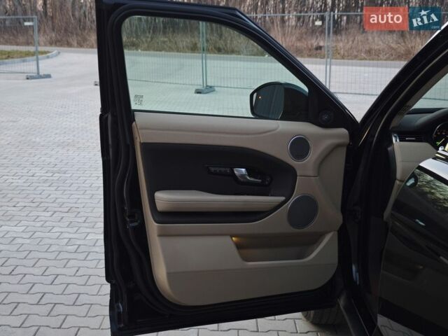 Чорний Ленд Ровер Рендж Ровер Евок, об'ємом двигуна 0 л та пробігом 257 тис. км за 15900 $, фото 17 на Automoto.ua