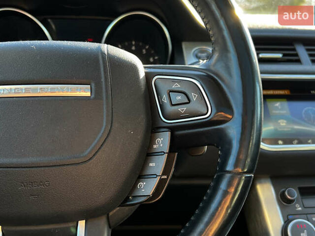 Черный Ленд Ровер Рендж Ровер Эвок, объемом двигателя 2 л и пробегом 111 тыс. км за 23999 $, фото 12 на Automoto.ua