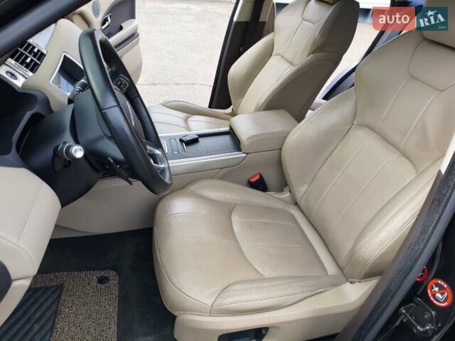 Чорний Ленд Ровер Рендж Ровер Евок, об'ємом двигуна 2 л та пробігом 93 тис. км за 21900 $, фото 6 на Automoto.ua