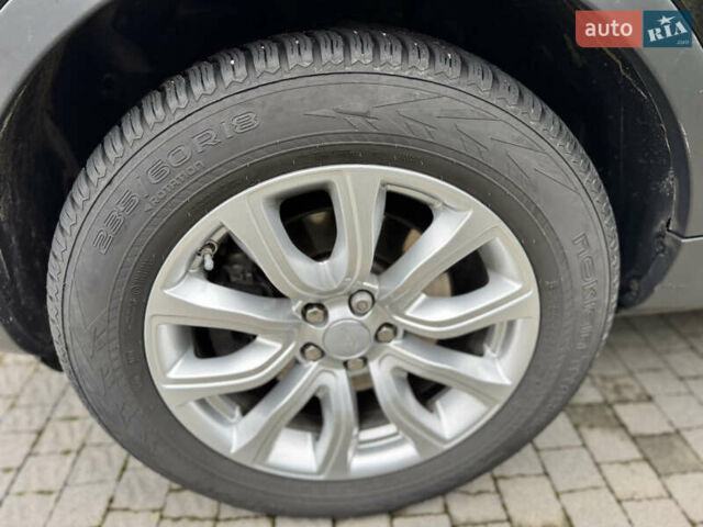 Чорний Ленд Ровер Рендж Ровер Евок, об'ємом двигуна 2 л та пробігом 112 тис. км за 20900 $, фото 21 на Automoto.ua