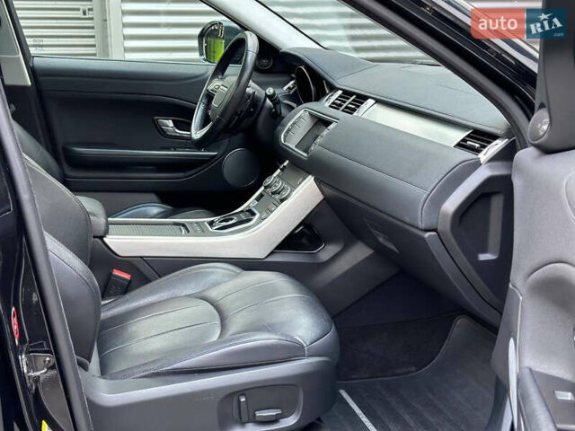 Ленд Ровер Рендж Ровер Эвок 2017 в Киеве на Automoto.ua Черный Ленд Ровер Рендж Ровер Эвок, объемом двигателя 2 л и пробегом 75 тыс. км за 22700 $, фото 21 на Automoto.ua