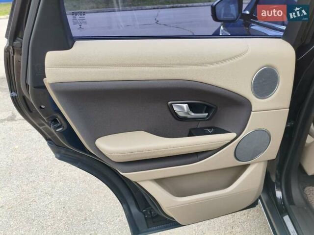 Чорний Ленд Ровер Рендж Ровер Евок, об'ємом двигуна 2 л та пробігом 93 тис. км за 21900 $, фото 13 на Automoto.ua