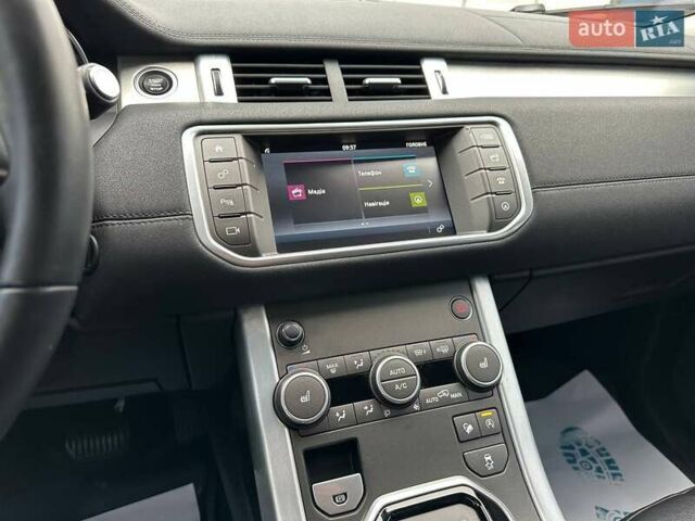 Черный Ленд Ровер Рендж Ровер Эвок, объемом двигателя 2 л и пробегом 179 тыс. км за 16450 $, фото 24 на Automoto.ua