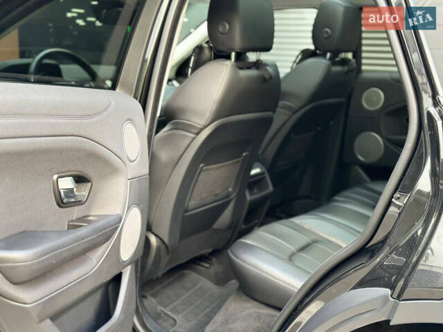 Черный Ленд Ровер Рендж Ровер Эвок, объемом двигателя 2 л и пробегом 75 тыс. км за 22200 $, фото 17 на Automoto.ua