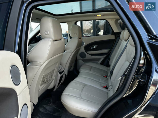 Чорний Ленд Ровер Рендж Ровер Евок, об'ємом двигуна 2 л та пробігом 98 тис. км за 20900 $, фото 16 на Automoto.ua