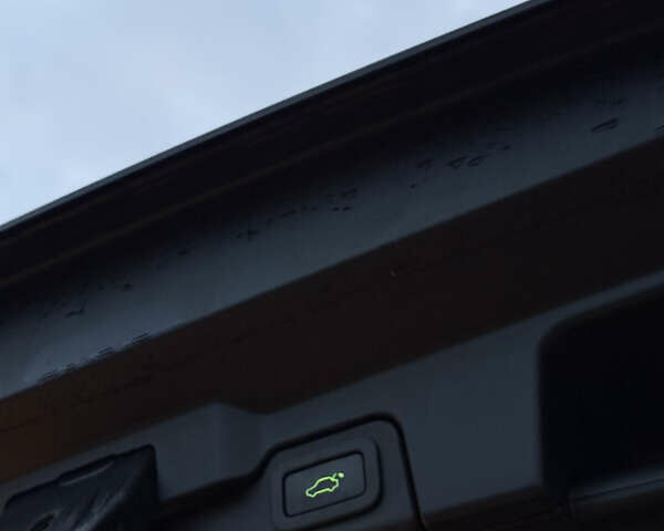 Черный Ленд Ровер Рендж Ровер Эвок, объемом двигателя 2 л и пробегом 90 тыс. км за 19600 $, фото 42 на Automoto.ua