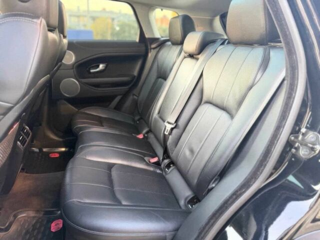 Чорний Ленд Ровер Рендж Ровер Евок, об'ємом двигуна 2 л та пробігом 64 тис. км за 20000 $, фото 14 на Automoto.ua