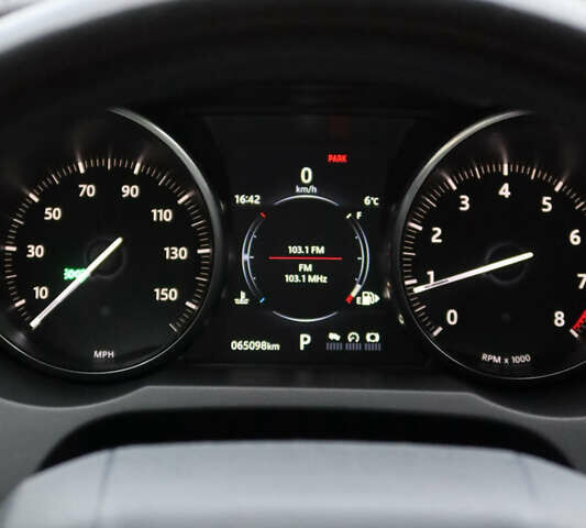 Чорний Ленд Ровер Рендж Ровер Евок, об'ємом двигуна 2 л та пробігом 65 тис. км за 21000 $, фото 10 на Automoto.ua